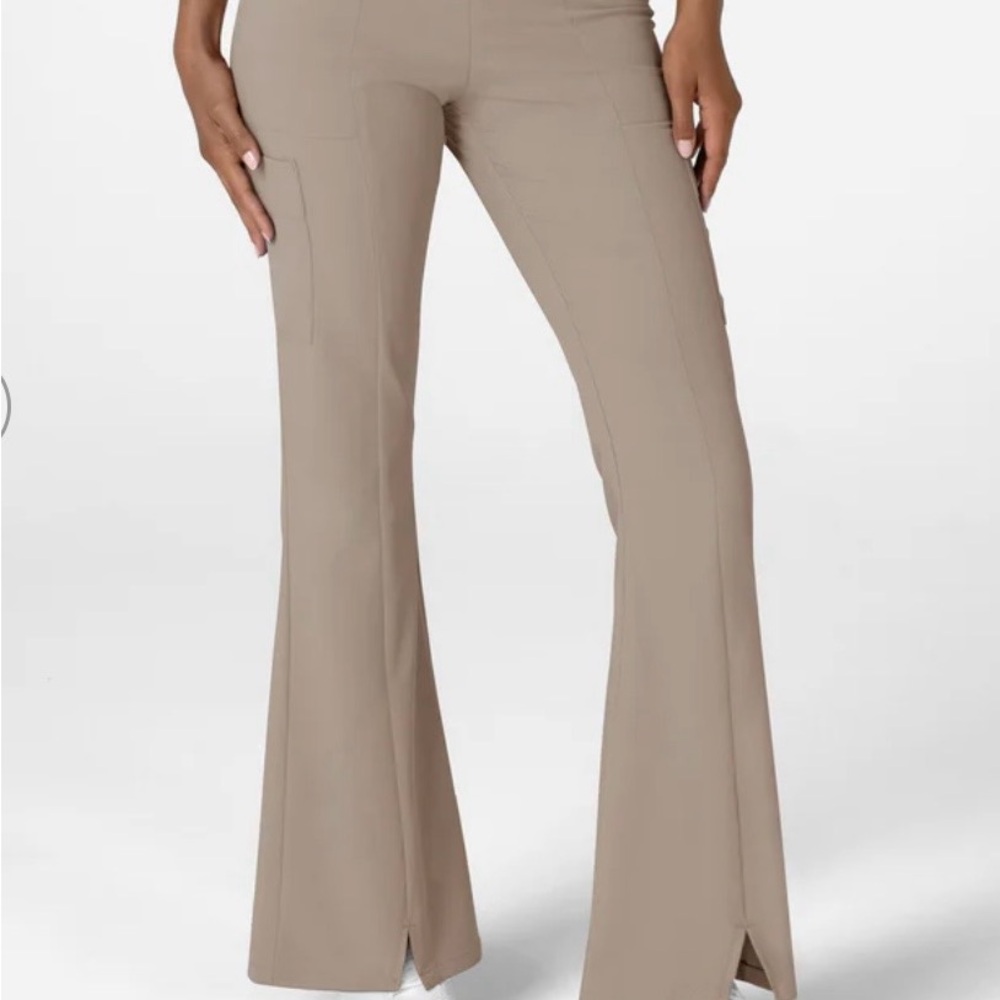 Wonderwink Scrub SP bottoms never worn